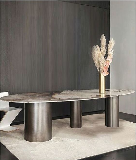 Sutoon Dining Table
