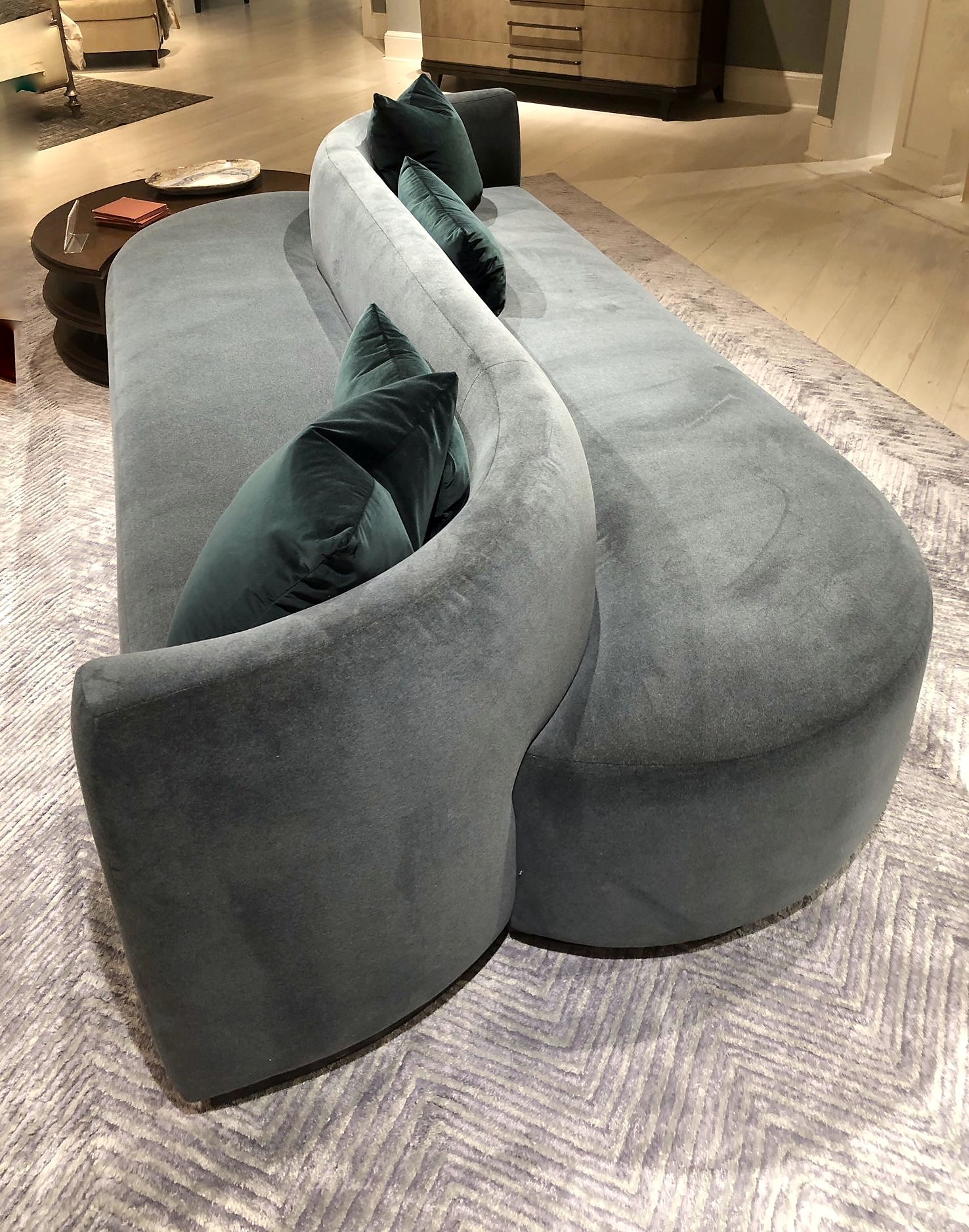 Darya Sofa