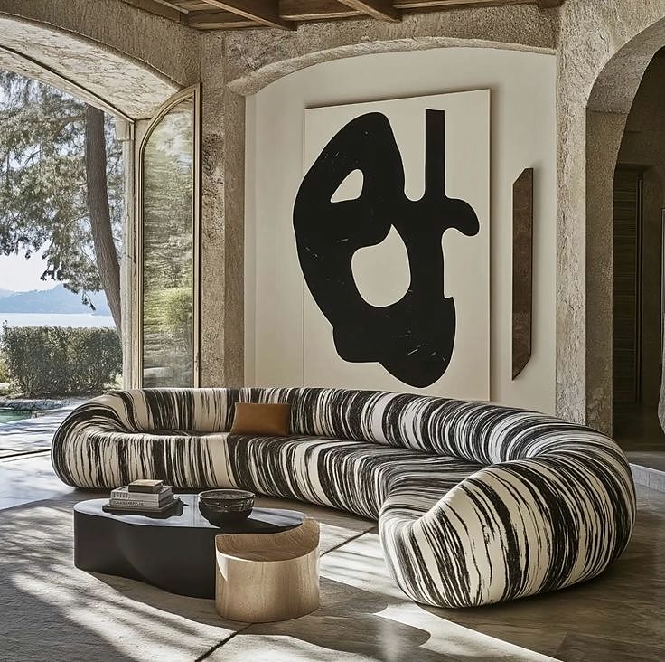 Lakeer Sofa